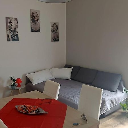 Residenza Dg Lägenhet Segrate Exteriör bild